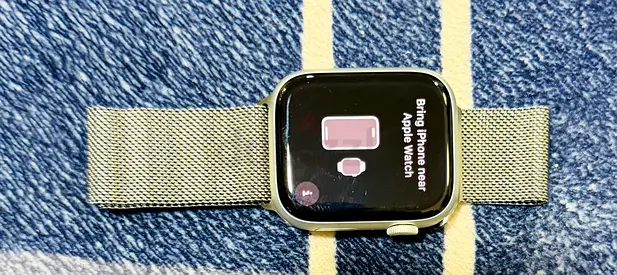 Apple Watch 9, iCloud locked