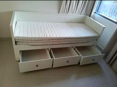 IKEA hamnes day bed with 2 mattresses and 3 store drawer available