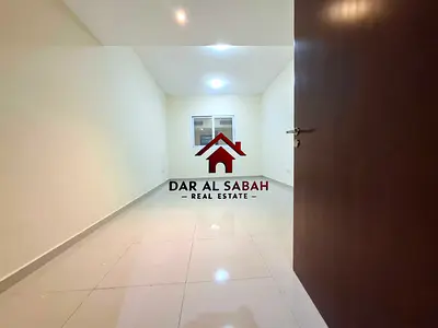 1 BEDROOM (1 CHQ 26K) (4 AND 6 CHQ 31K) FAMILY BULDING NEAR DXB SHJ BODER DUBAI RTA BUS F22 F24