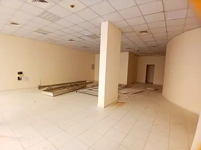 SHOP FOR RENT 🔥 📍 NEAR FIRE STATION ROAD 🏪 1000 SQ FT SHOP