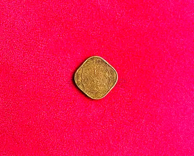 BRITISH INDIA 1/2 ANNA COIN YEAR 1943