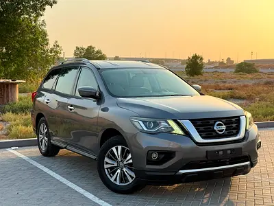 Well Maintained Nissan Pathfinder S 2018 - GCC Specs