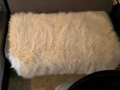 Cream faux sheepskin rug — soft big blanket