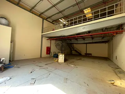 MAIN ROAD,GOOD LOCATION,3500 SQFT,RENT 120 K,22 KW POWER