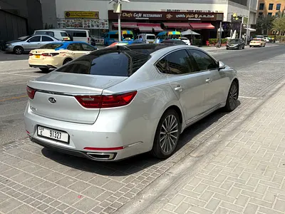 2017 KIA CADENZA — фото 3