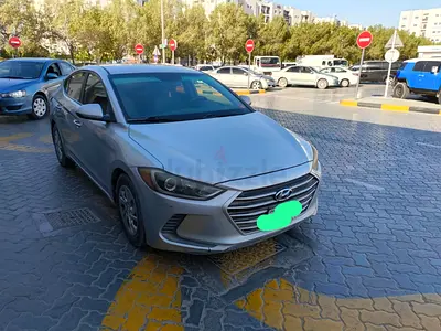 Hyundai Elantra GL 2017 American Specs - Well Maintained