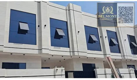 5 master bedrooms hall villa available for rent in hello