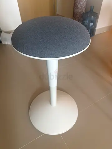 Bar stool