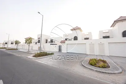 √Vacant! Brand New 4BR Villa- Prime Location√