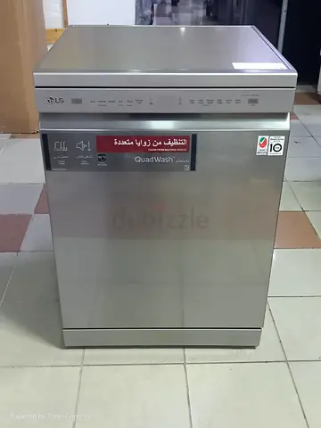 LG Stainless Steel Free-Standing Dishwasher - QuadWash (Like New)