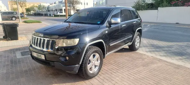 صورة 2 لـ 2012 JEEP GRAND CHEROKEE L