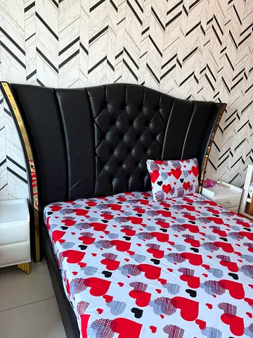 Bedroom set