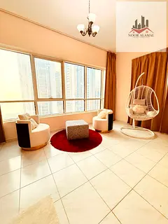 Sharjah, Al Taawun: A one-bedroom and living room apartment for those with a taste for luxury. Super