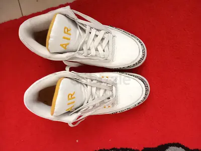 Basket ball sneakers
