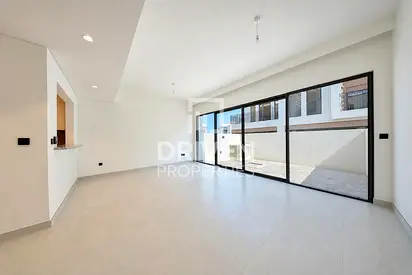 Close to Lagoon Entrance | Branded New | Vacant