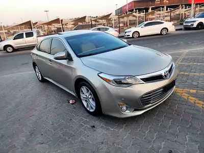 2014 Toyota AVALON — фото 2