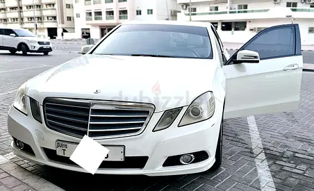 Mercedes-Benz E 300 2010 | GCC Specs | Well Maintained