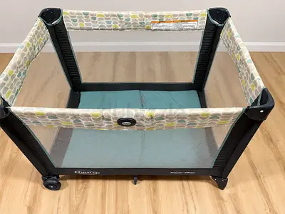 Graco Pack 'n Play Playard / Playpen - Good Condition