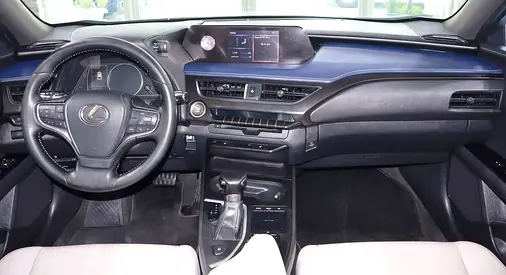 صورة 12 لـ 2019 Lexus UX-SERIES