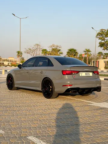 2017 AUDI RS3 — фото 6