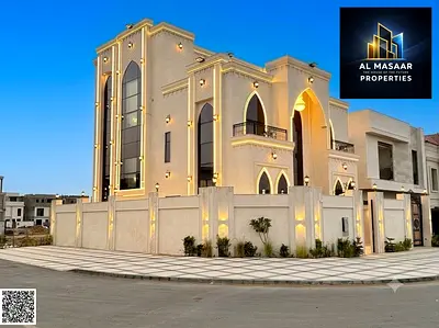 Villa for sale, boasting a strategic location close to all amenities, schools, and shopping centers.