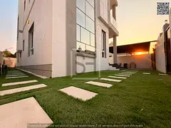 Villa for sale opposite a garden, including registration fees, electricity, water and air conditioni