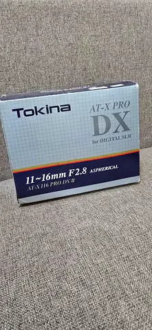 Tokina lens