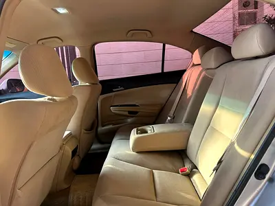 صورة مصغرة 8 لـ 2011 Honda ACCORD