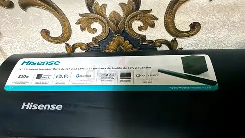 Hisense " 2.1 Channel Soundbar with Wireless Subwoofer - Used, Good Condition