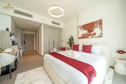 Stylish Studio with Balcony | All Bills Inclusive