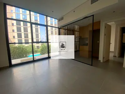 Specious luxury apartment for rent