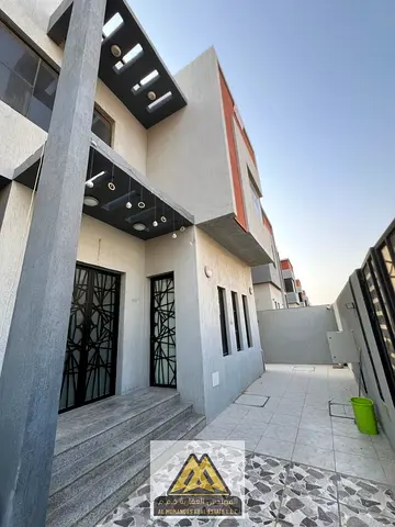 5BR villa in Al Yasmeen, second tenant, corner, ACs, EV charger, prime location. AED 100K yearly.