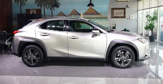 صورة 7 لـ 2019 Lexus UX-SERIES
