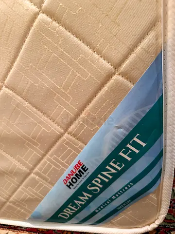 Two Single medical mattresses - Dream Spine fit (good condition)