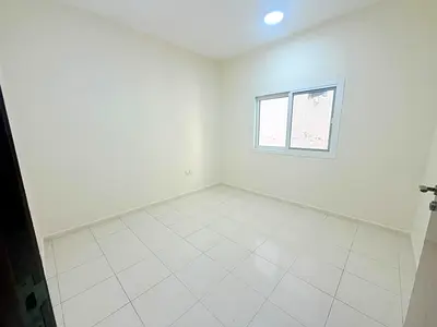 Limmeted offer 1 Bhk 1 washroom central AC central GAS