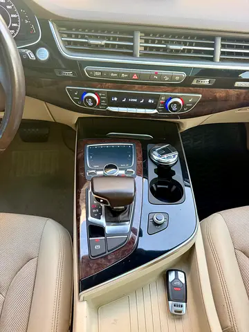 2018 AUDI Q7 照片 8