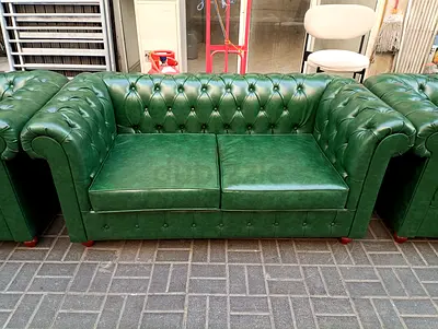 Green Chesterfield 2+1+1 Seater Leather Sofa - Good Condition