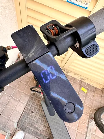 Used electric scooter in good condition
