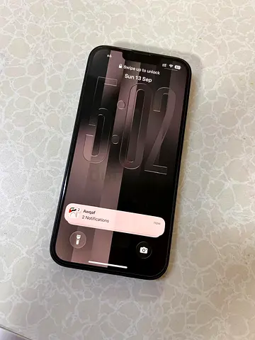 Used iPhone 14 in good condition with case 128 Gb