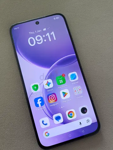 OPPO Reno16 F 5G with Buds3 Pro earbuds brand new with original box