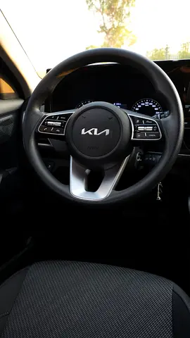 2023 KIA SELTOS — миниатюра 13