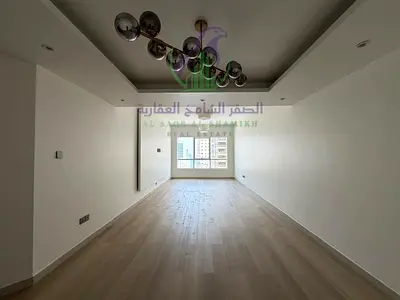شقة فاخرة غرفتين وصالة للإيجار في الخان | إطلالة بحرية، تكييف مجاني، جيم ومسبح، موقف أوتوماتيك | 85,000 درهم على 4 دفعات