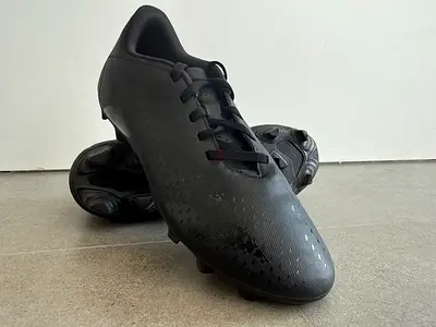 Adidas Predator Black Men's Football Shoes- Size: EU 40 2/3, Used But In Good Condition