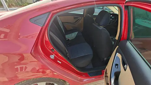 صورة 7 لـ 2013 Hyundai ELANTRA