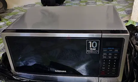 Microwave oven