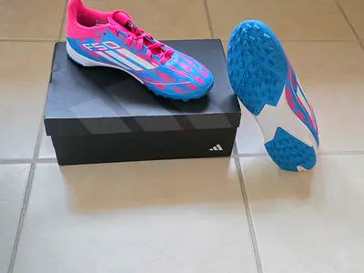 Selling a pair of authentic Adidas F50 League Turf (TF) football boots in Mint Condition.