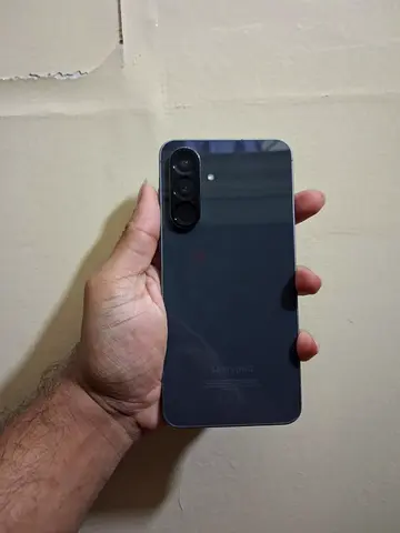 Samsung a56