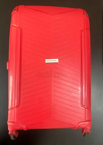 Giordano luggage 65 cm/ Sharjah Al Majaz 3