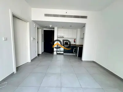 Distress Deal | 1 Bedroom Apartment for Sale | East Village, Aljada