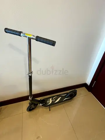 T-bar Kick Scooter for Adults/Kids - Good Condition